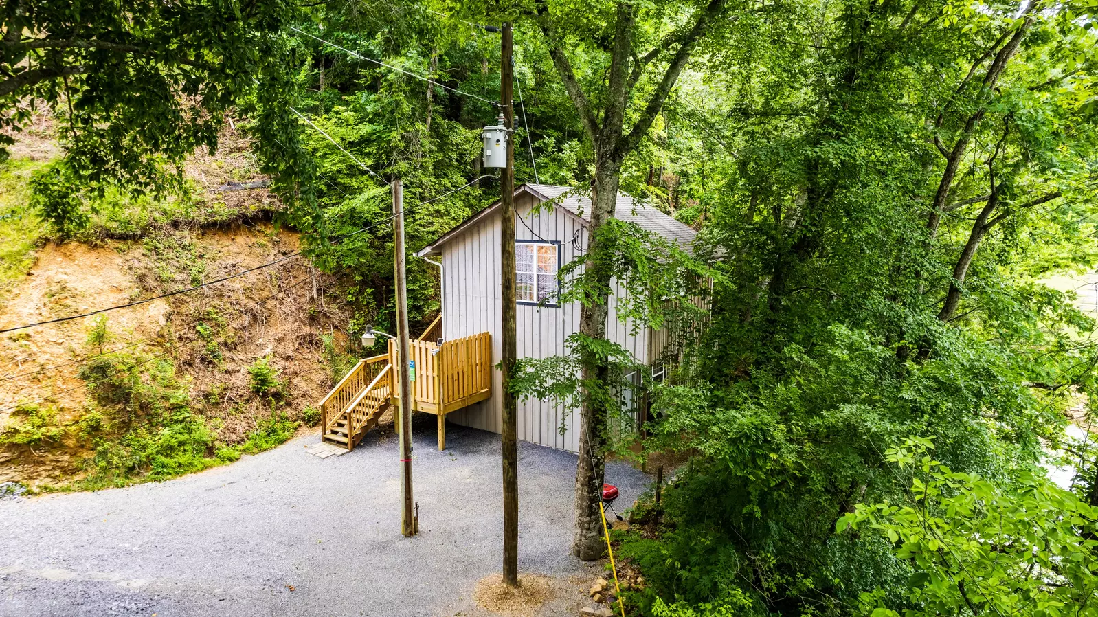 Property image, Exterior, of Creekside Hideaway #102