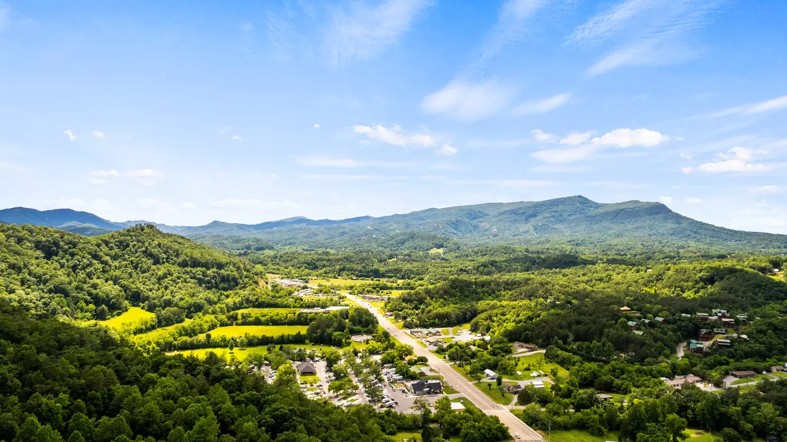 Property image, Exterior, of Creekside Hideaway #102