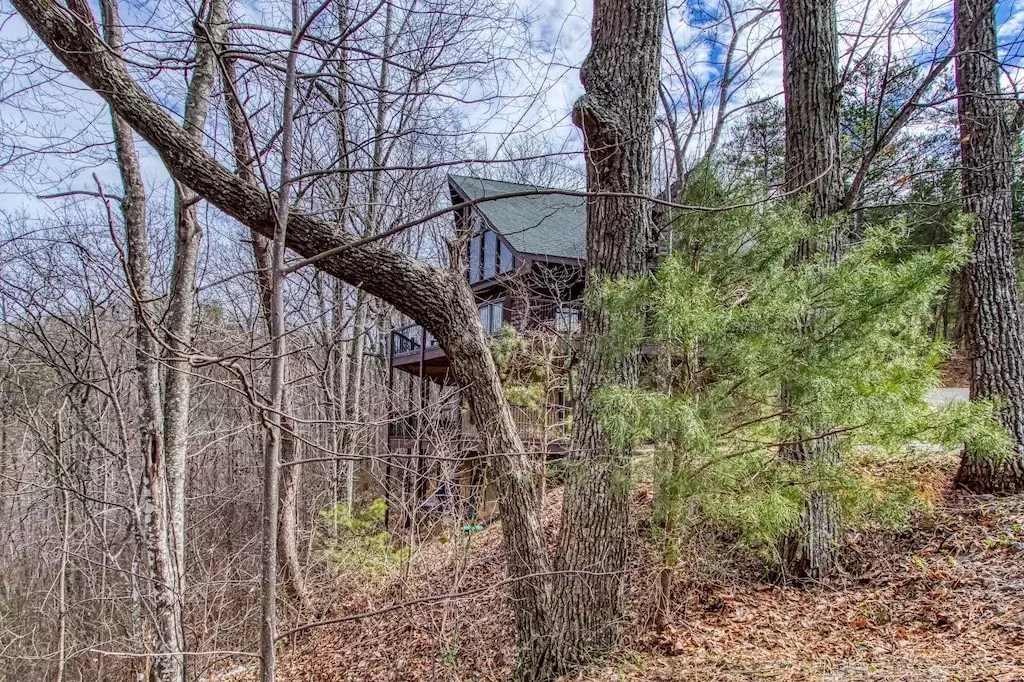 Property image, Exterior, of Hugged By The Smokies #330