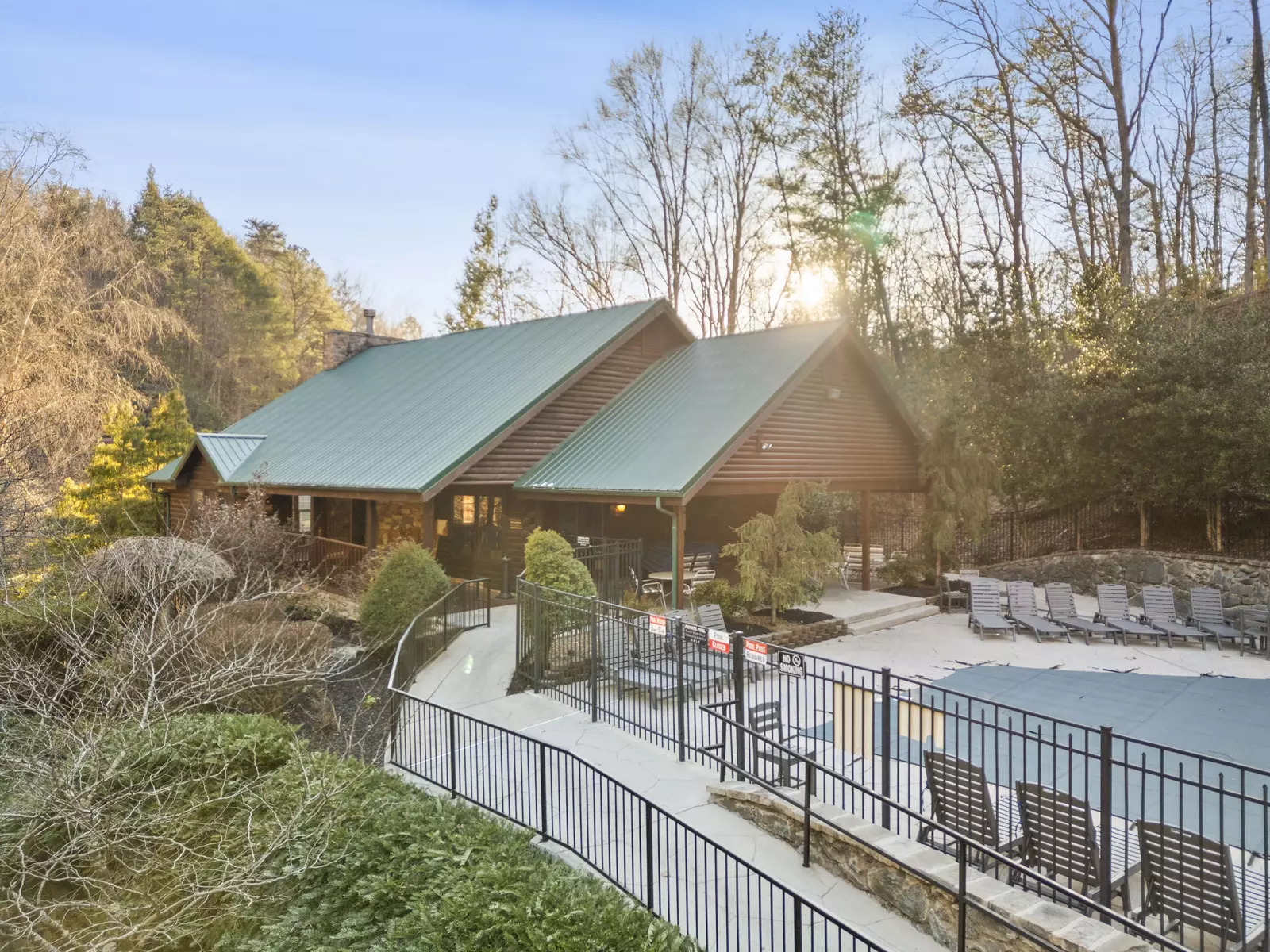 Property image, Exterior, of Legends Pool Lodge #450