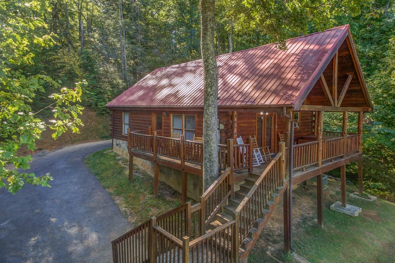 Property image, Exterior, of Lincoln Logs #2912