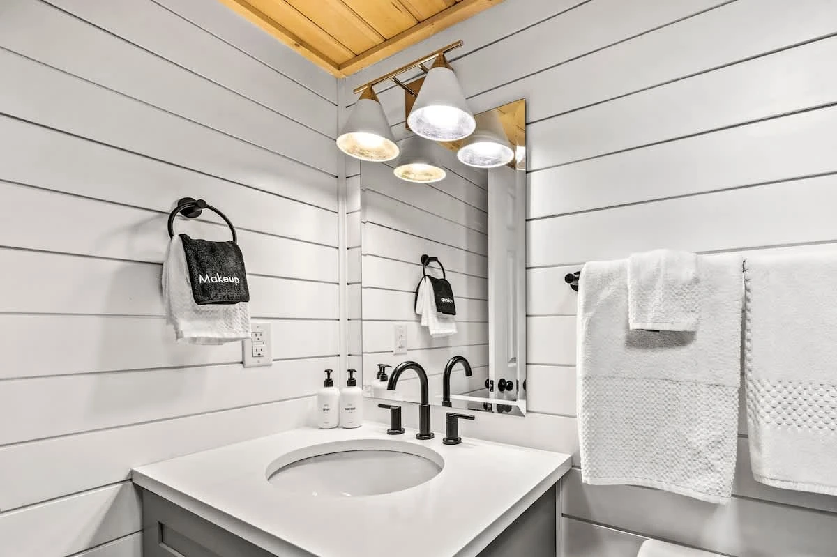 Second bathroom vanity