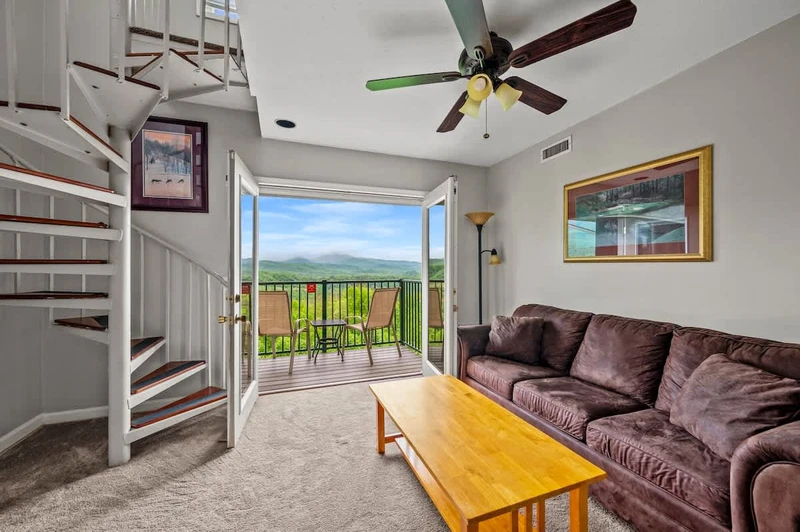 Smoky Ridge Retreat