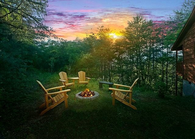 Gatlinburg Cabin With A Fire Pit, Cabin Fire Pit
